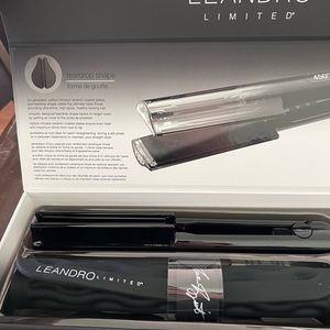 Brand new 1.5 flat iron
